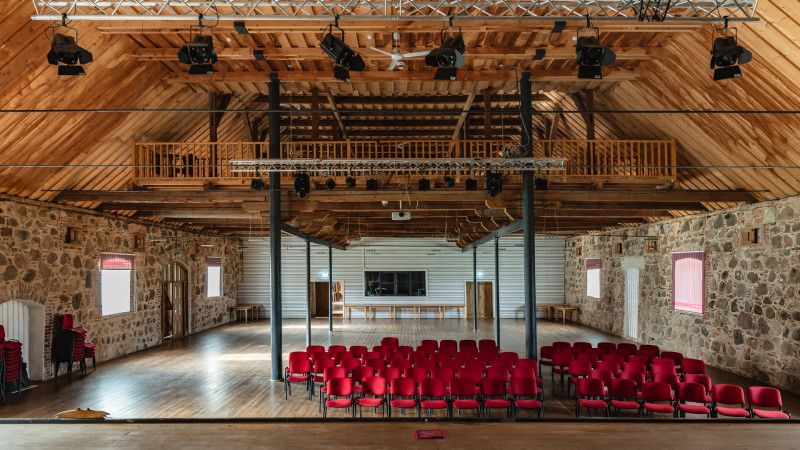 Folgikoja suur saal Kuplandis, lavalt vaade